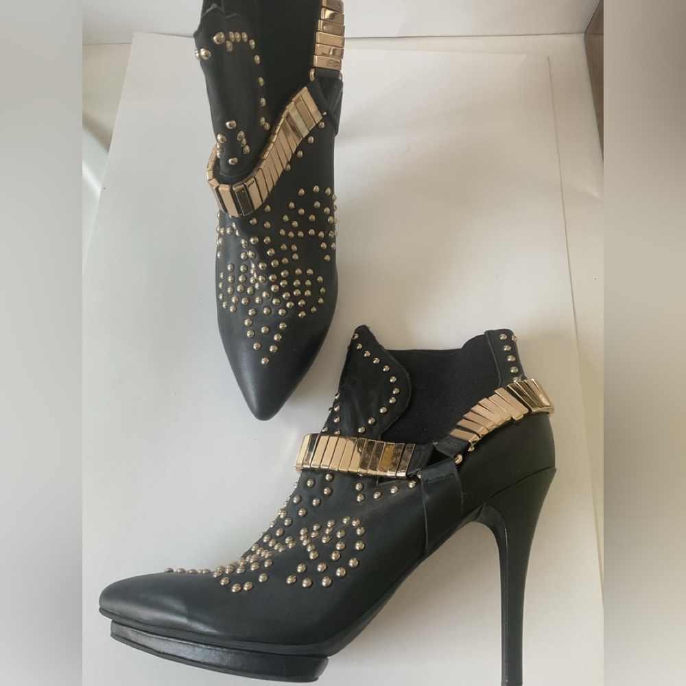 IBIZA New Black,Gold trim Ankle Booties,5” Pump Heels, Size 9, Perfect Condition